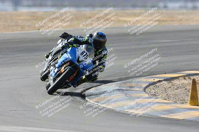 media/Feb-07-2025-CVMA Friday Practice (Fri) [[7034960ba2]]/2-Racer 2/Session 3 (Turn 8)/